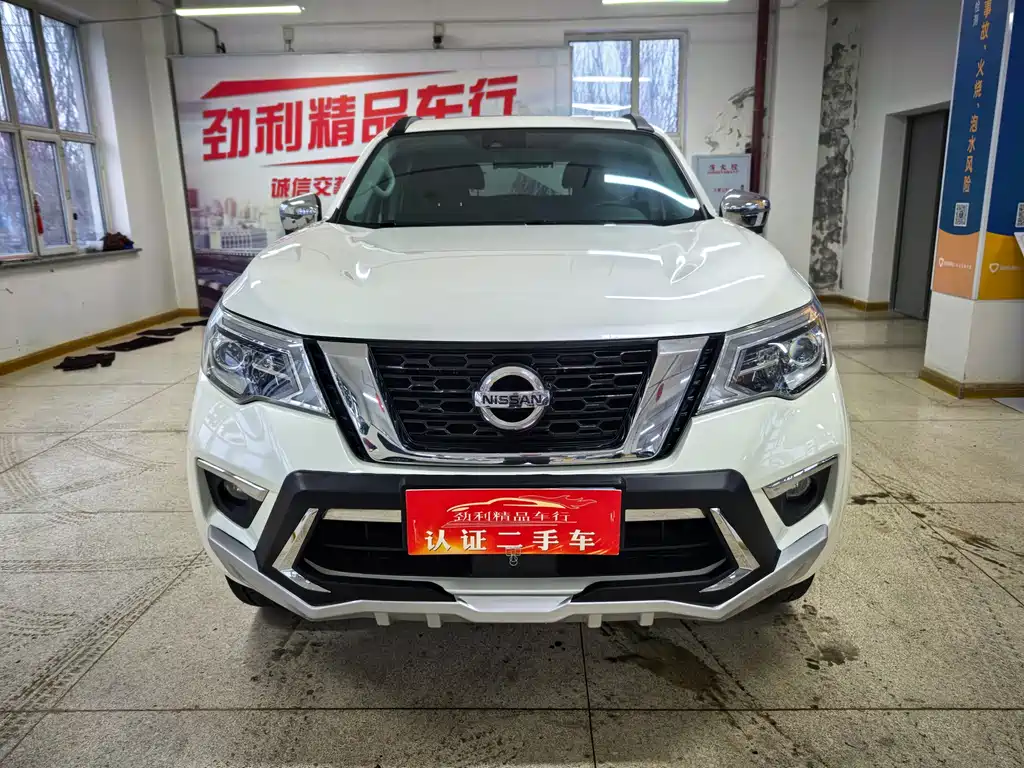 Nissan Terra — фото 2