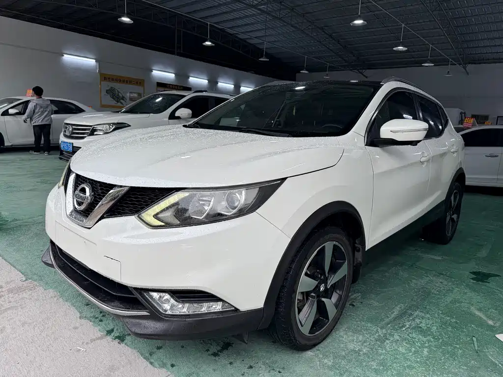 Nissan Qashqai — фото 3