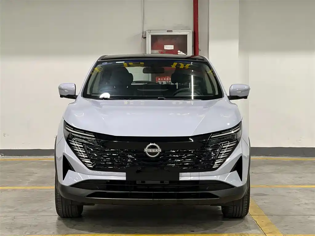Nissan Qashqai — фото 2