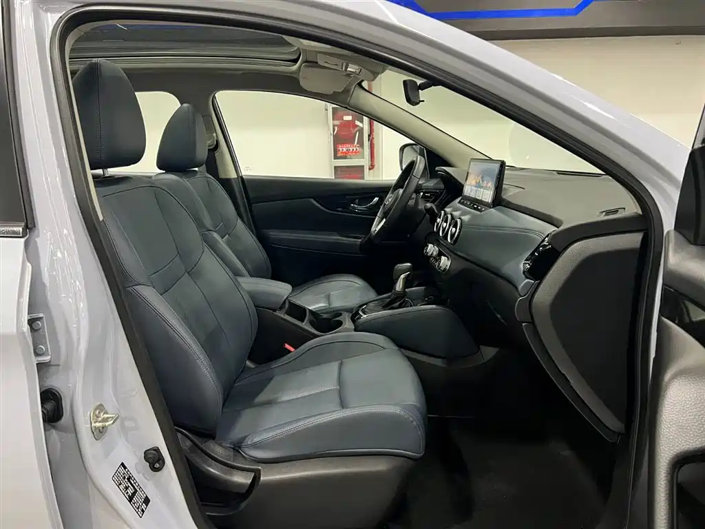 Nissan Qashqai — фото 17