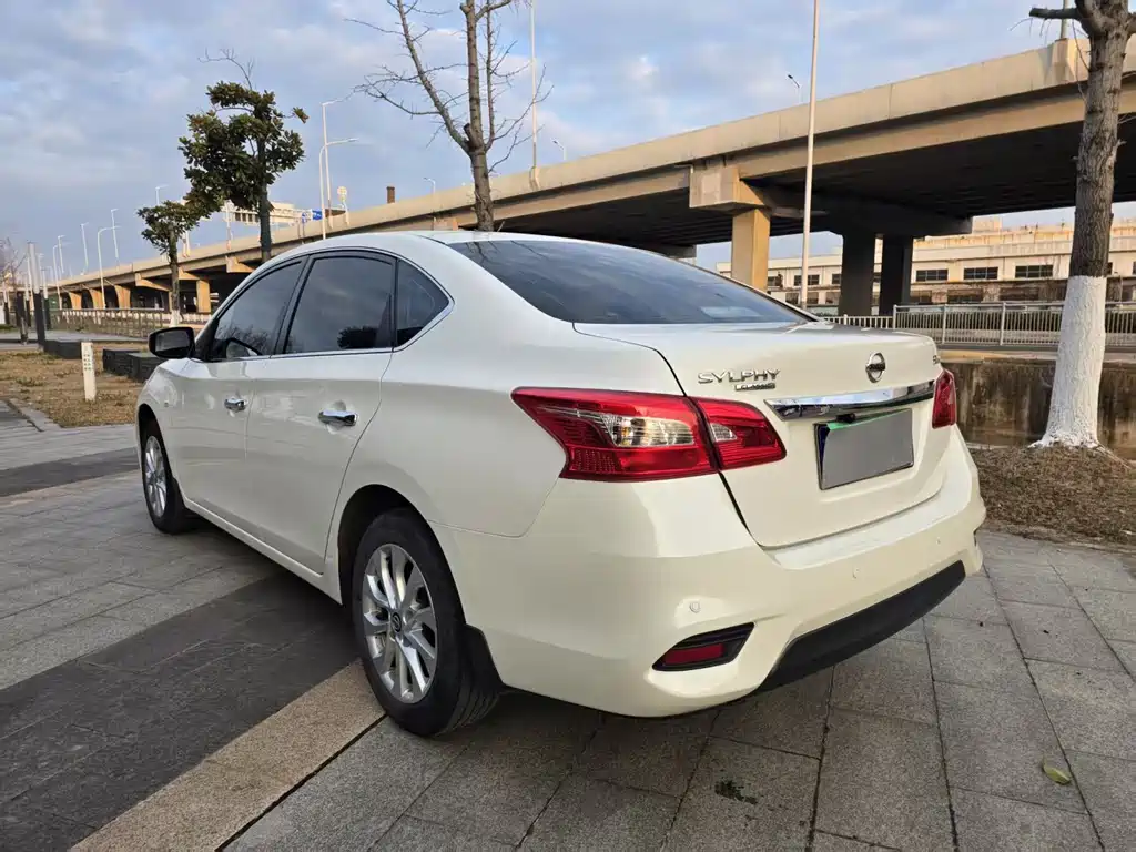 Nissan Sylphy — фото 5