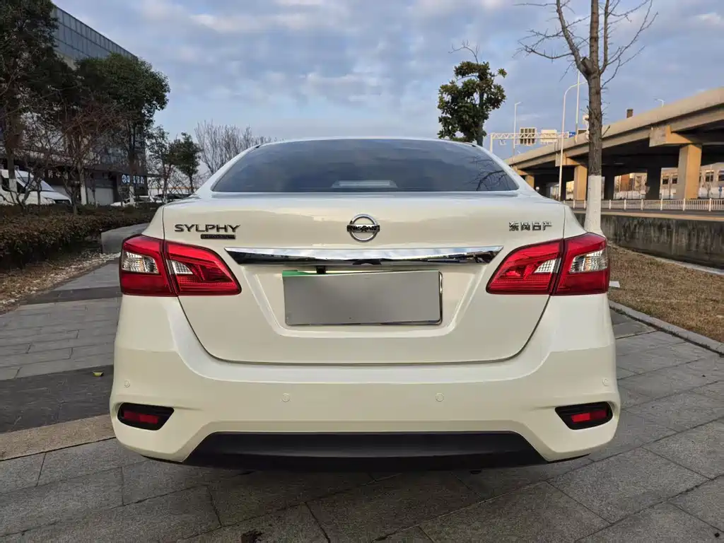 Nissan Sylphy — фото 6