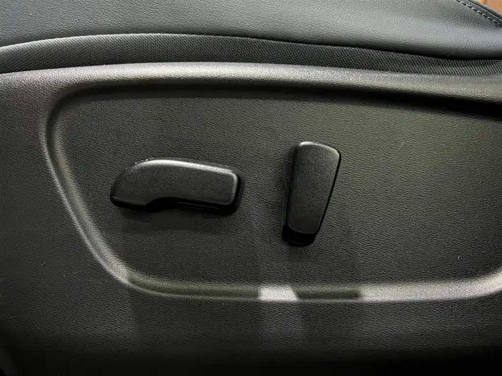Nissan Qashqai — фото 9