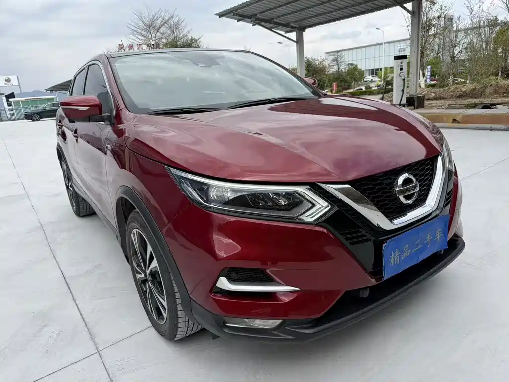 Nissan Qashqai — фото 3