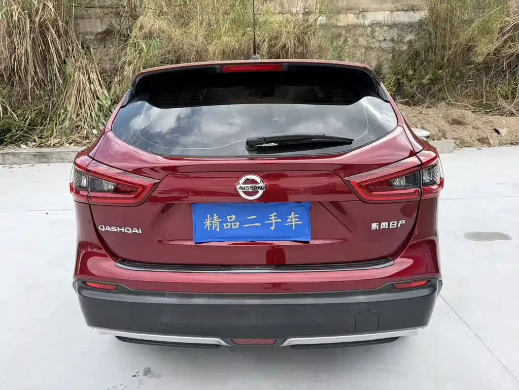 Nissan Qashqai — фото 5