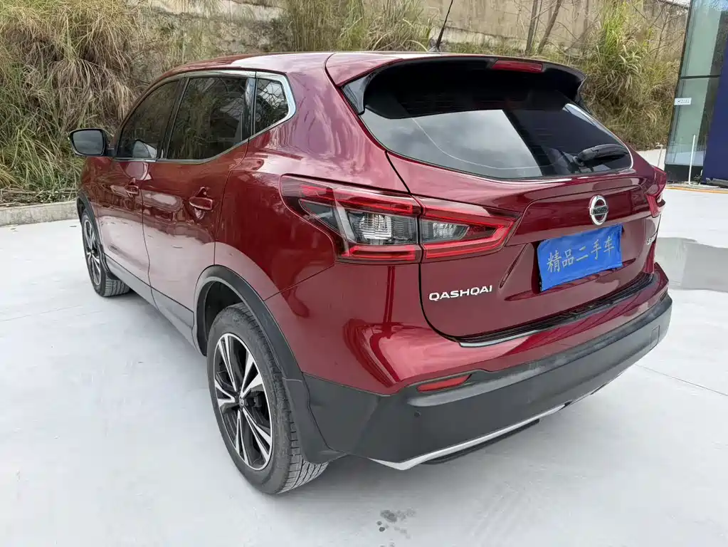 Nissan Qashqai — фото 6