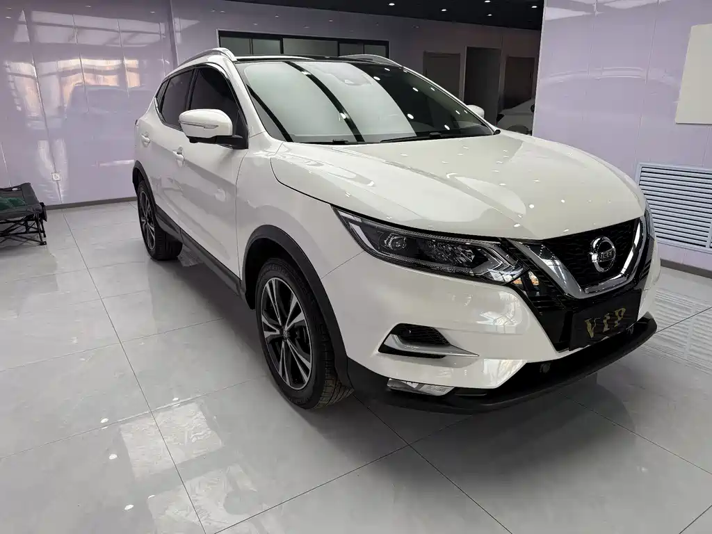 Nissan Qashqai — фото 3