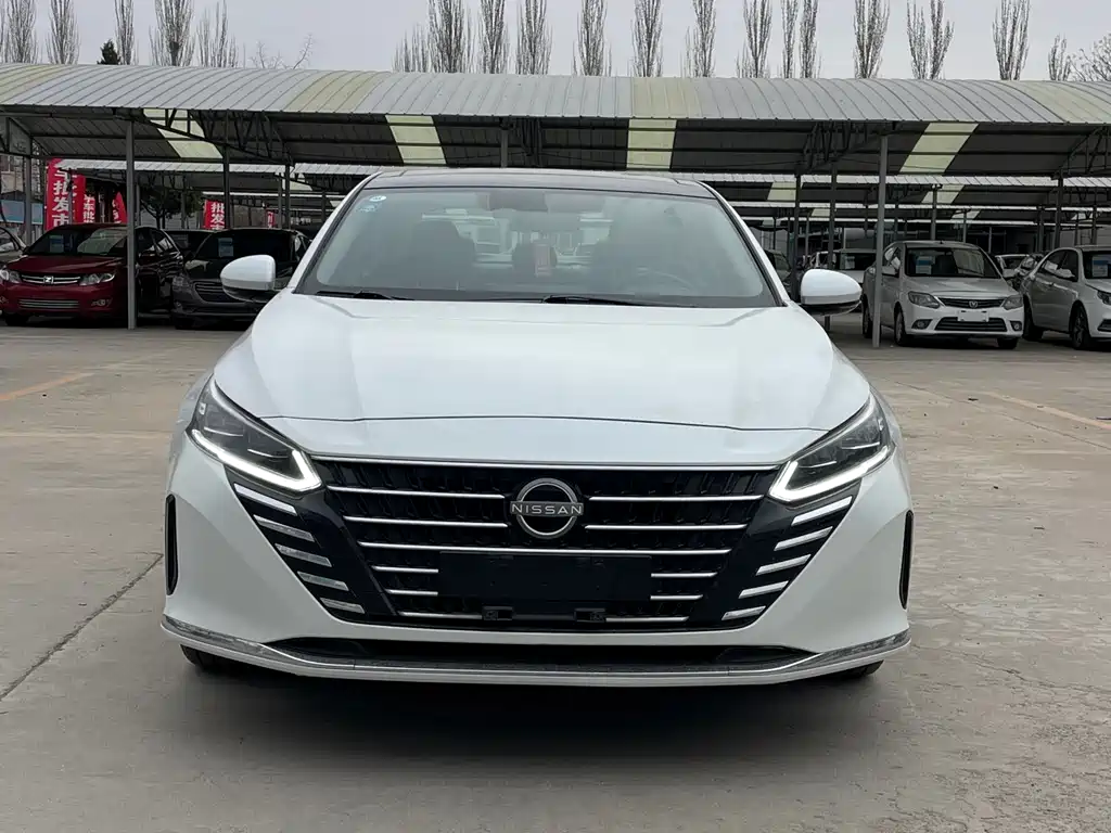 Nissan Teana — фото 2