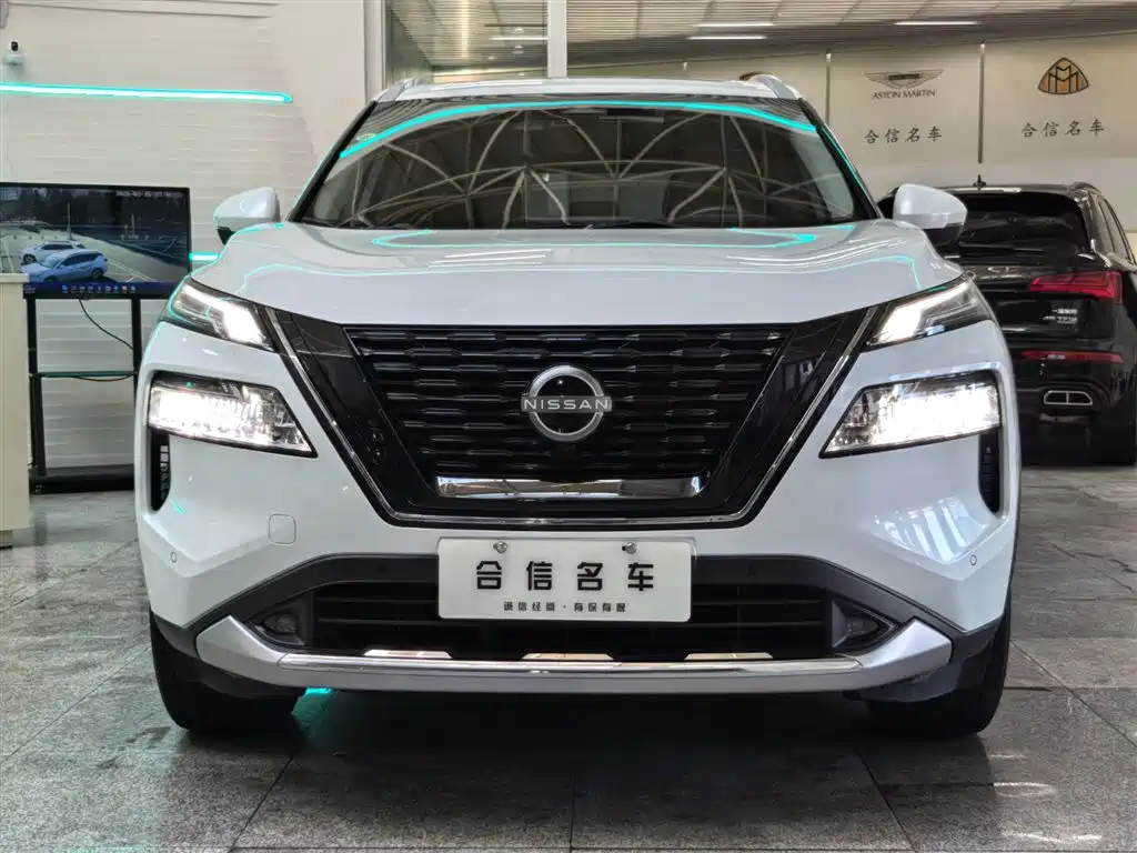 Nissan X-Trail — фото 2
