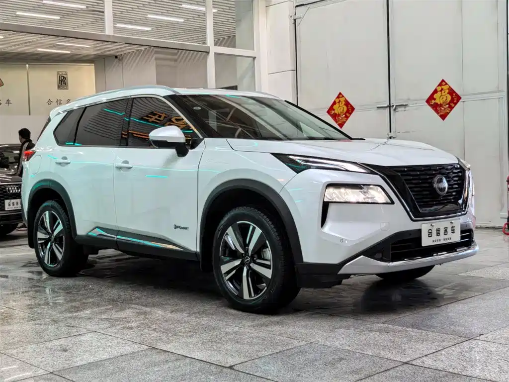Nissan X-Trail — фото 3