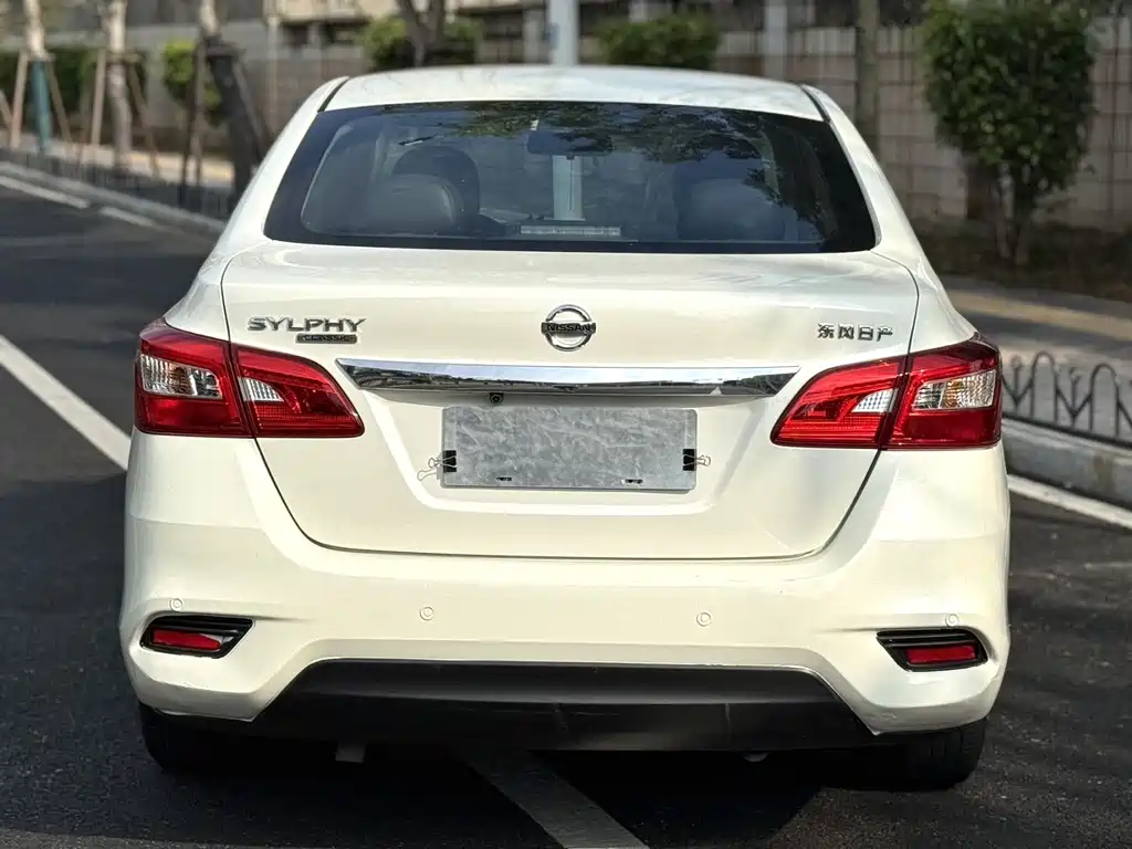 Nissan Sylphy — фото 8