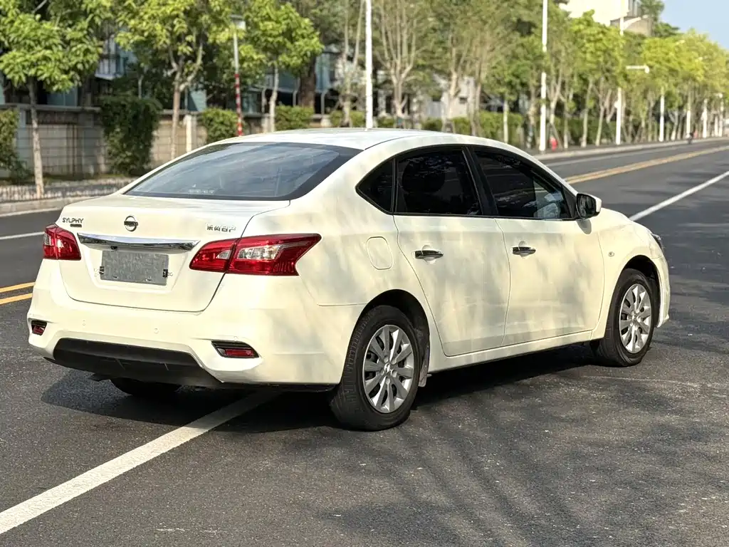 Nissan Sylphy — фото 9