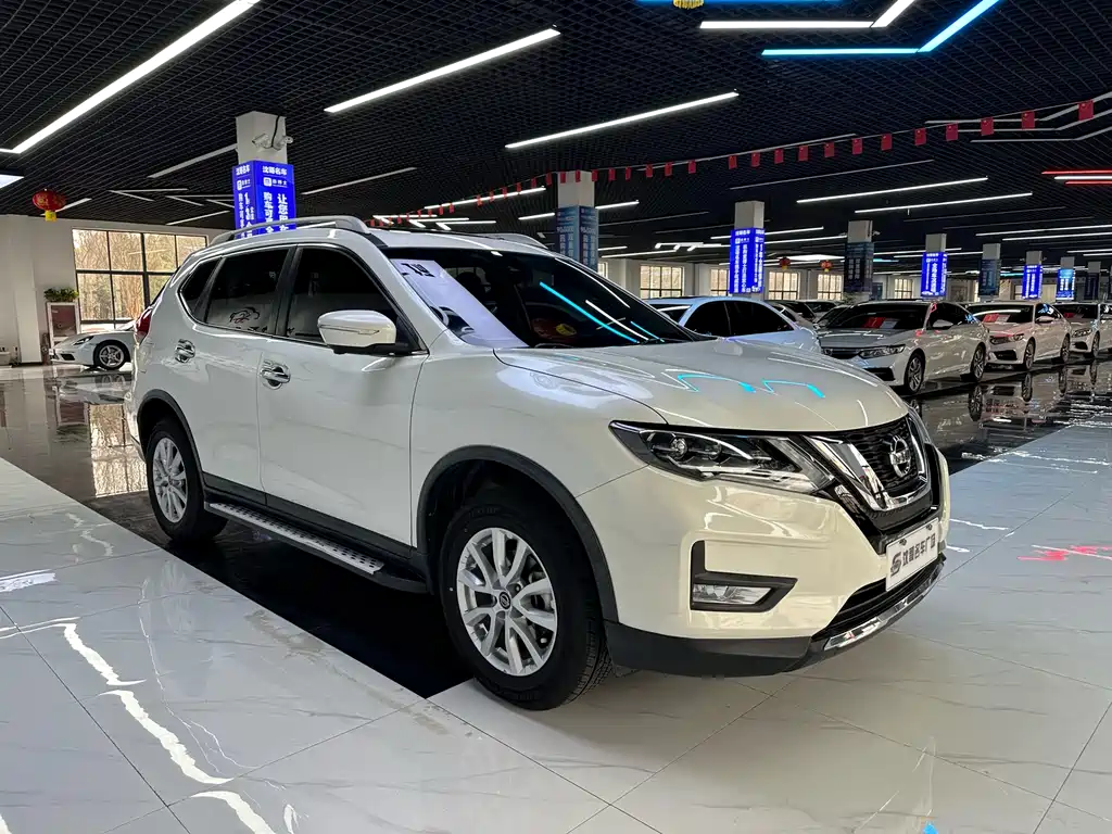 Nissan X-Trail — фото 3