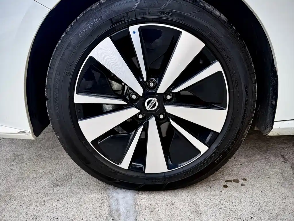 Nissan Teana — фото 9