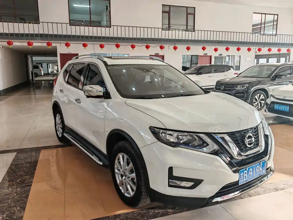 Nissan X-Trail — фото 3