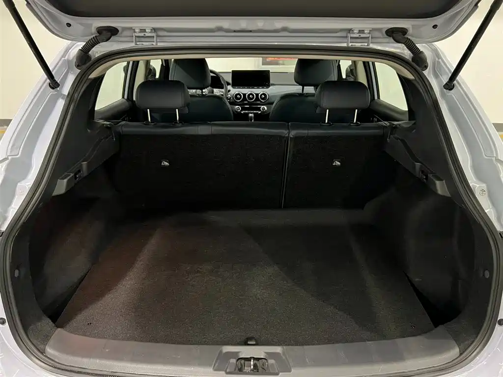 Nissan Qashqai — фото 7