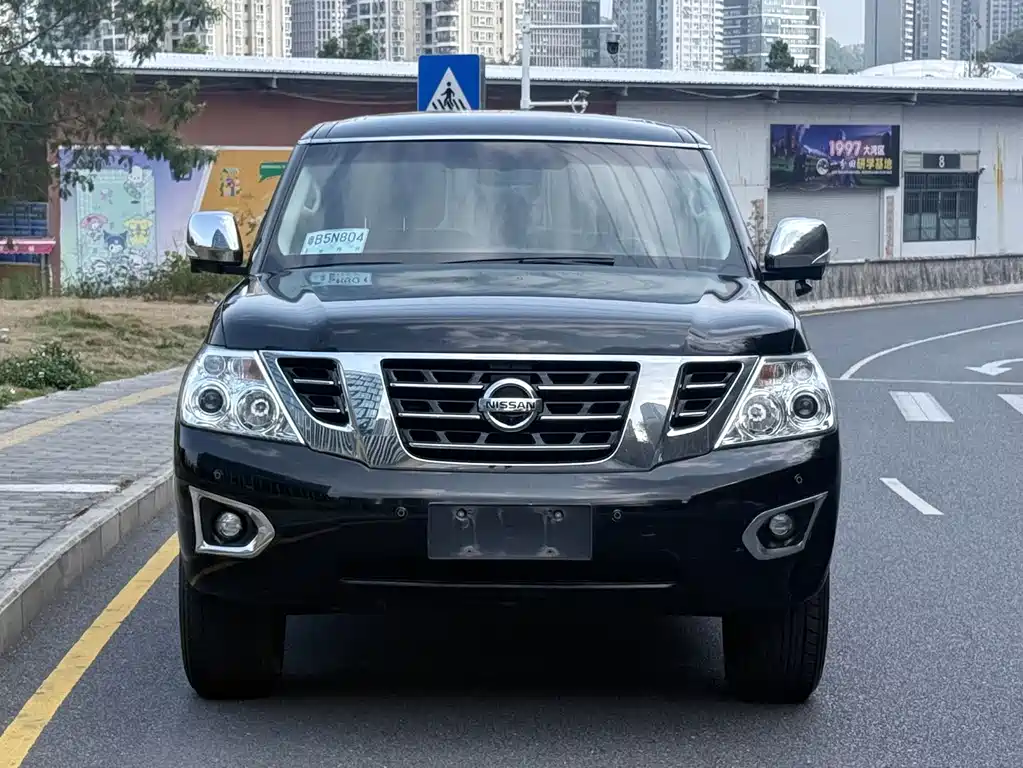Nissan Patrol — фото 2
