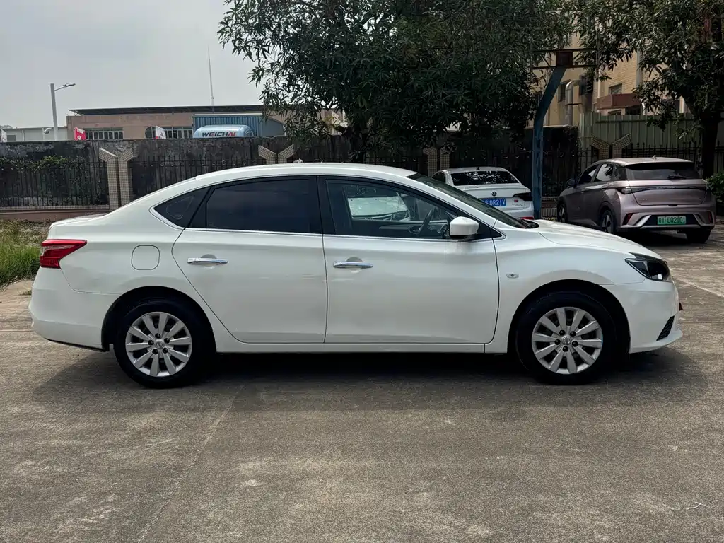 Nissan Sylphy — фото 4