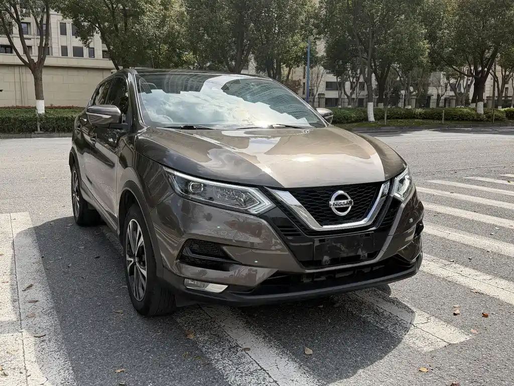 Nissan Qashqai — фото 3