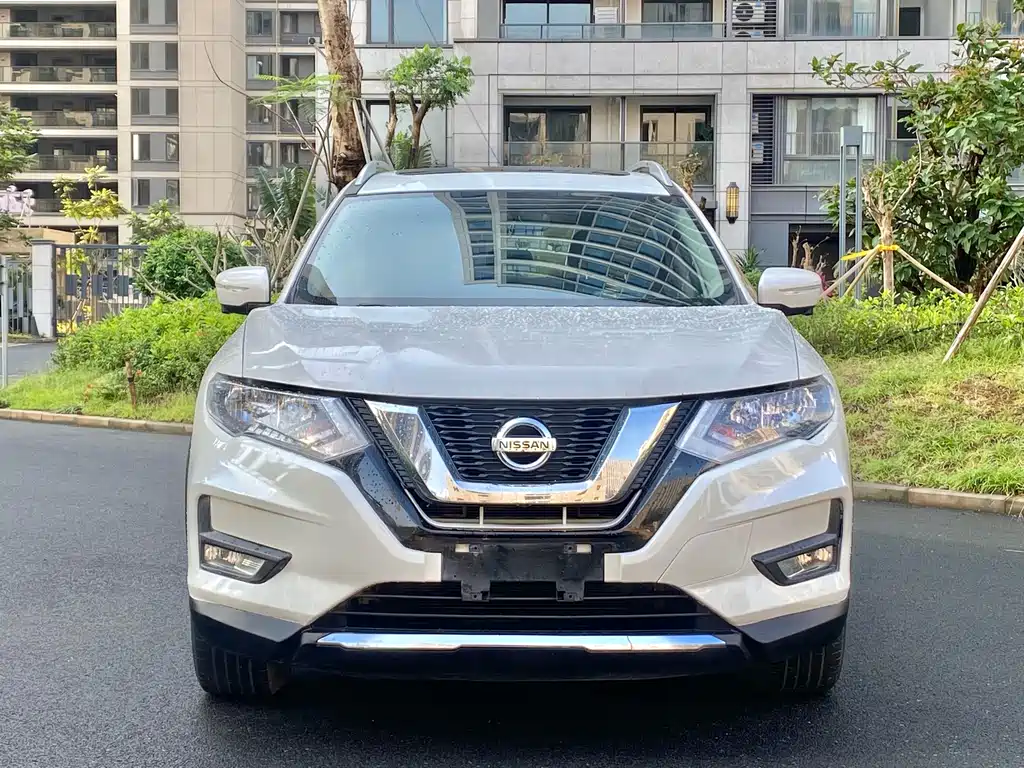 Nissan X-Trail — фото 2