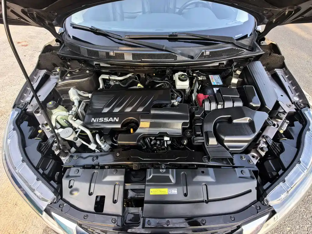 Nissan Qashqai — фото 16