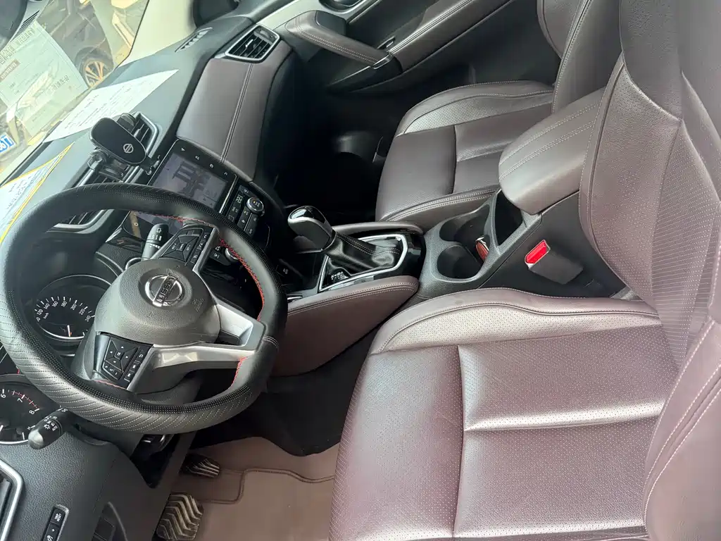 Nissan Qashqai — фото 6