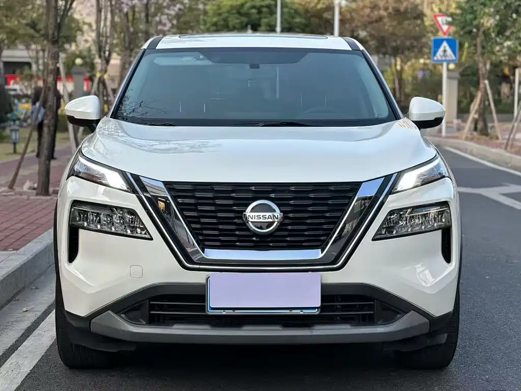 Nissan X-Trail — фото 2