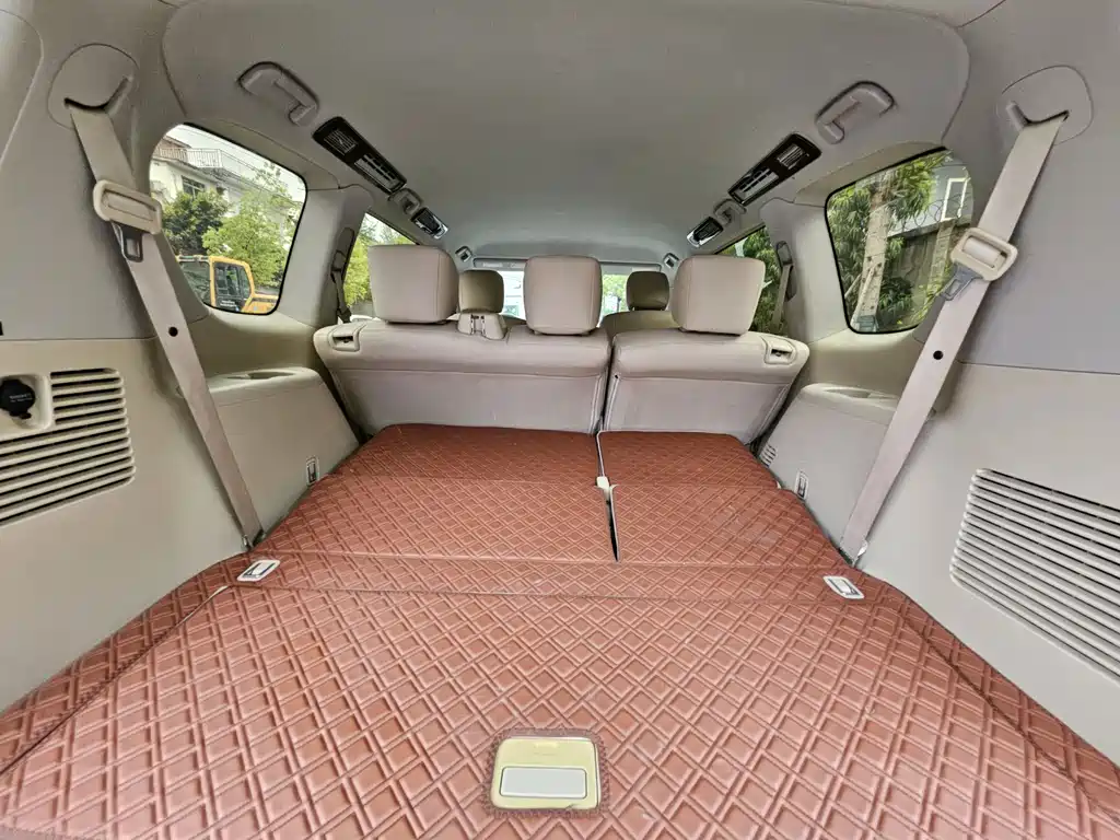 Nissan Patrol — фото 21