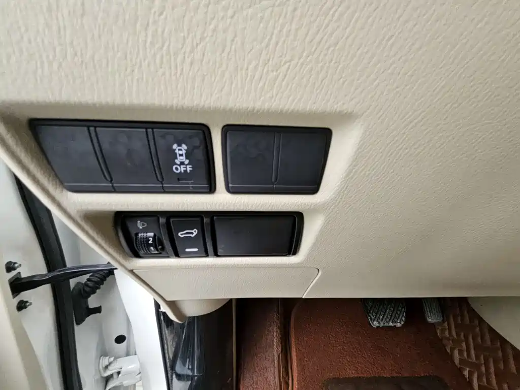 Nissan Patrol — фото 6