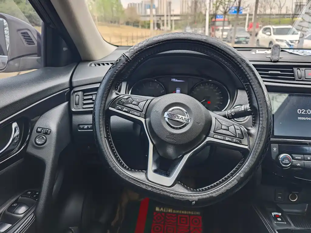 Nissan X-Trail — фото 14