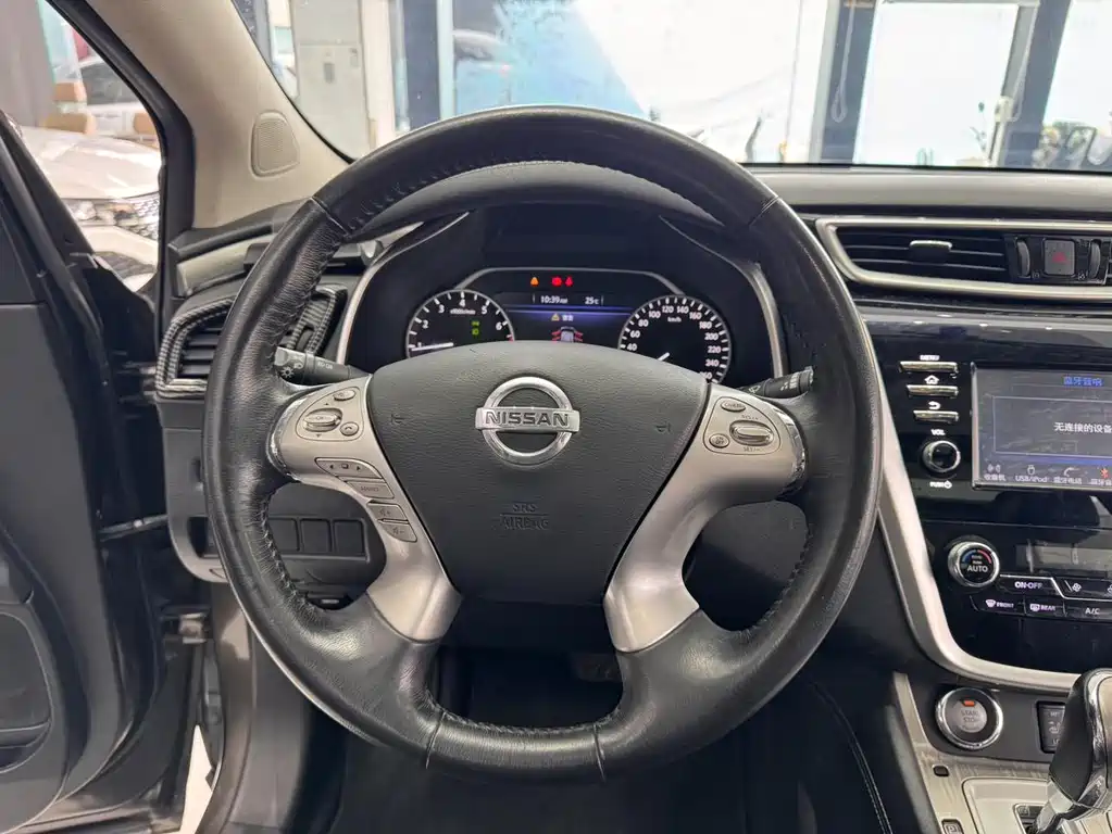 Nissan Murano — фото 10