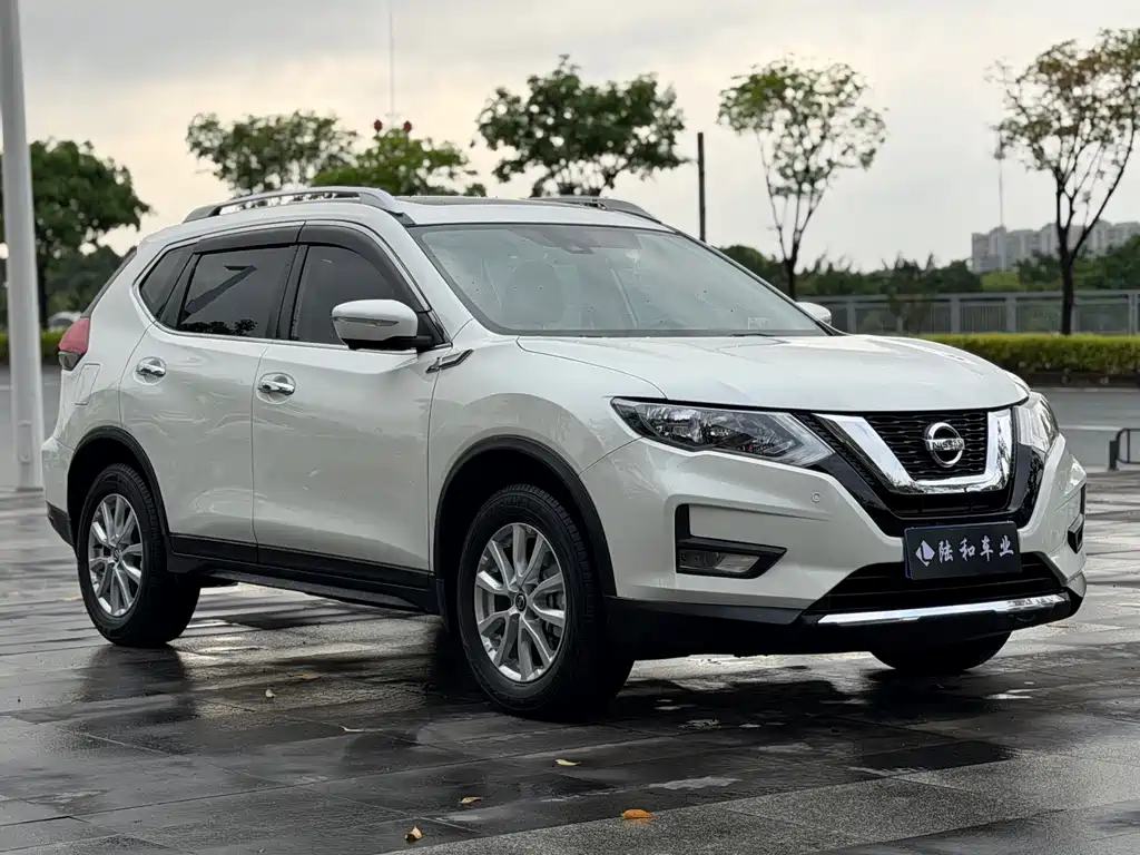 Nissan X-Trail — фото 3