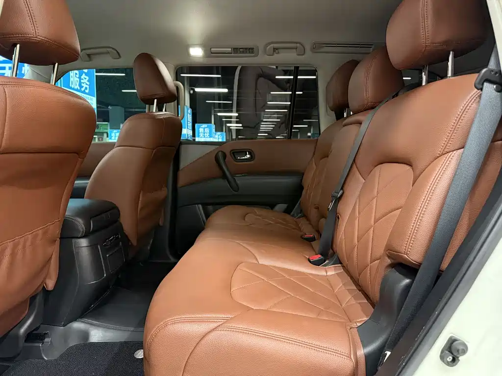 Nissan Patrol — фото 13