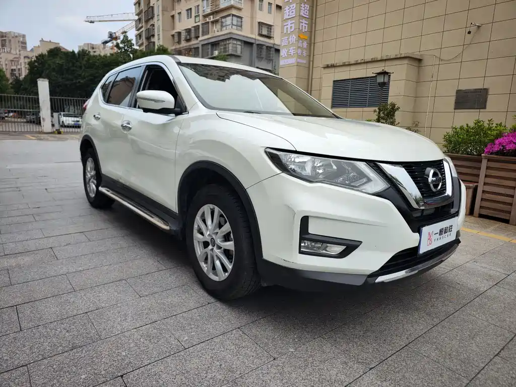 Nissan X-Trail — фото 3
