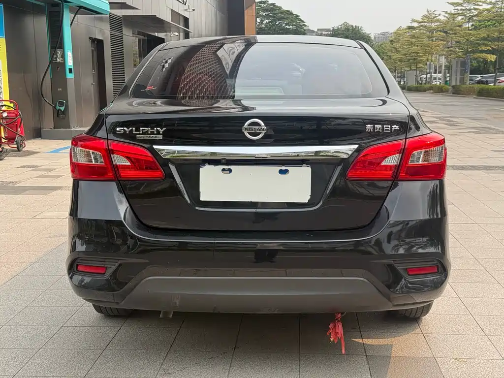 Nissan Sylphy — фото 4