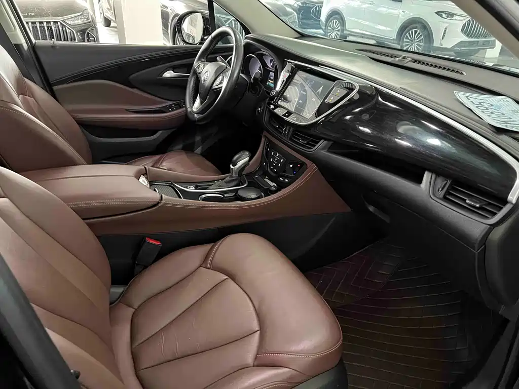 Buick Envision Plus — фото 18