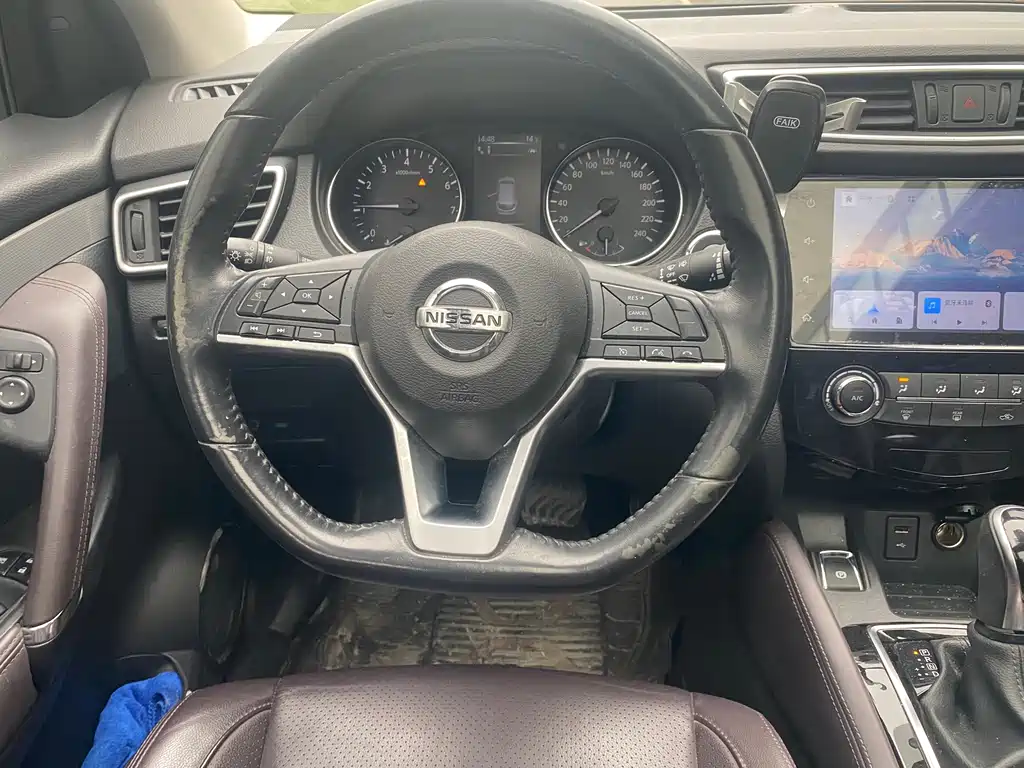 Nissan Qashqai — фото 13