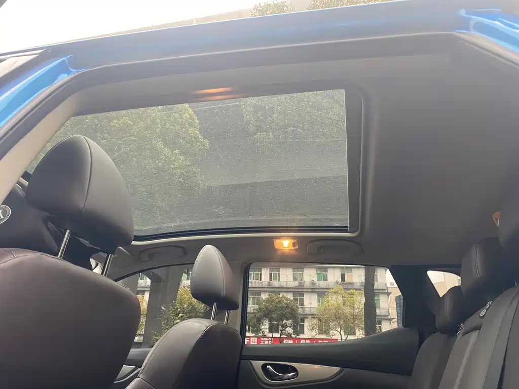Nissan Qashqai — фото 15