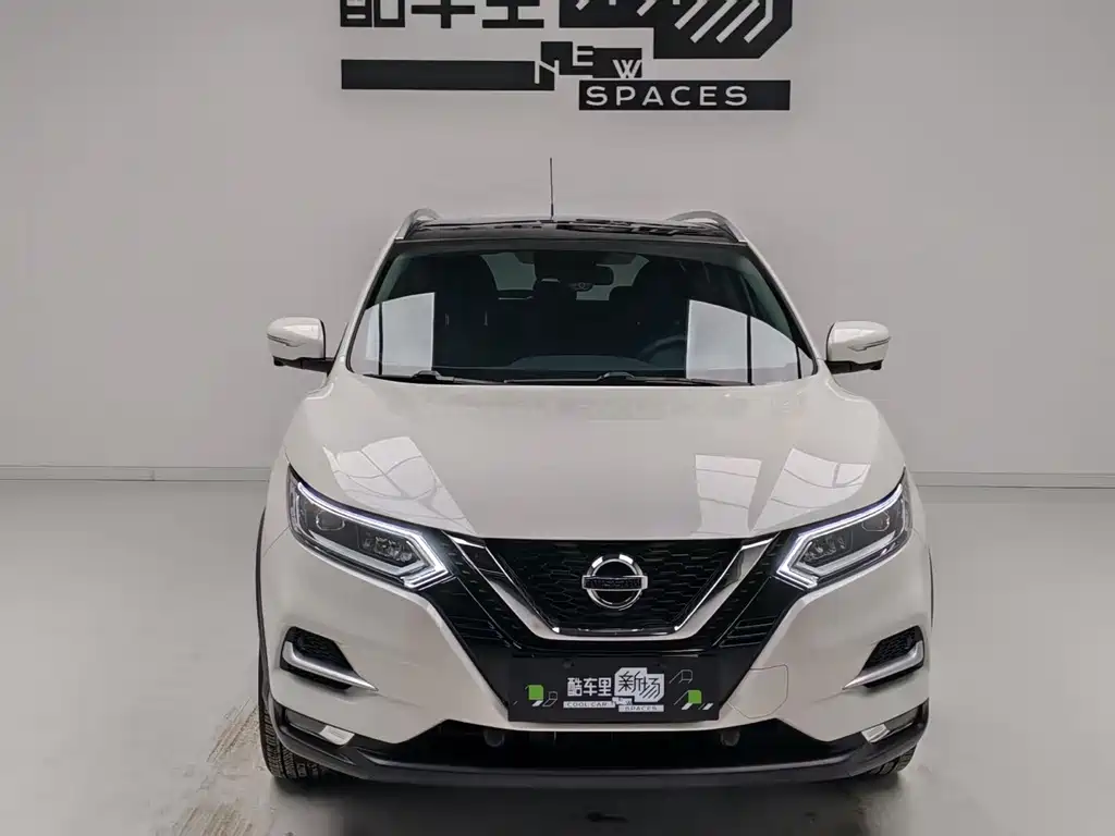 Nissan Qashqai — фото 2