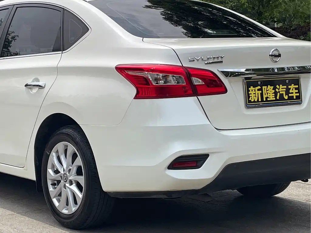 Nissan Sylphy — фото 26