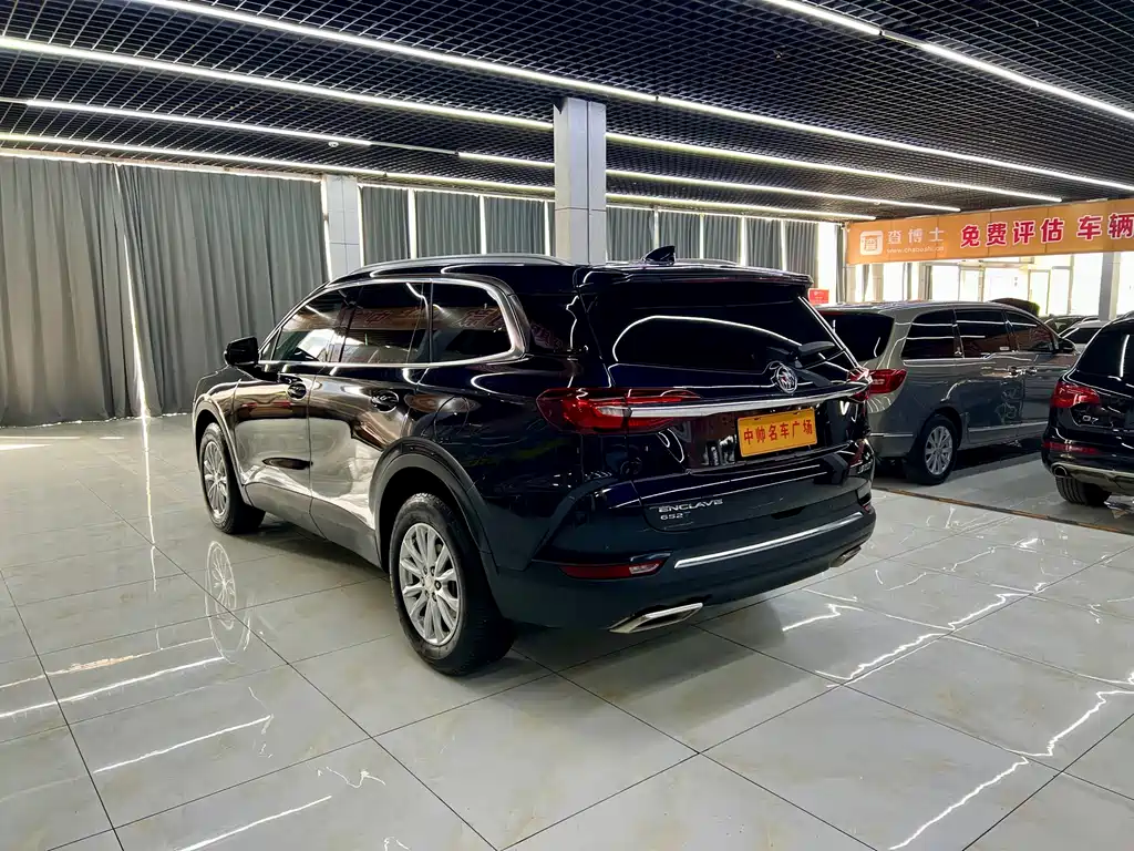 Buick Enclave — фото 4