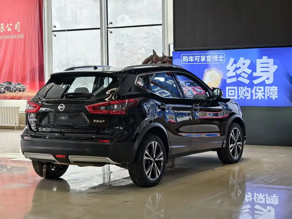 Nissan Qashqai — фото 23
