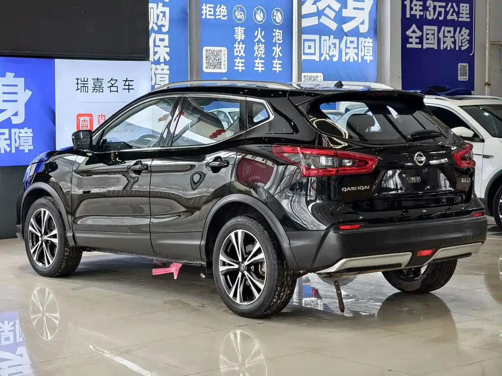 Nissan Qashqai — фото 24