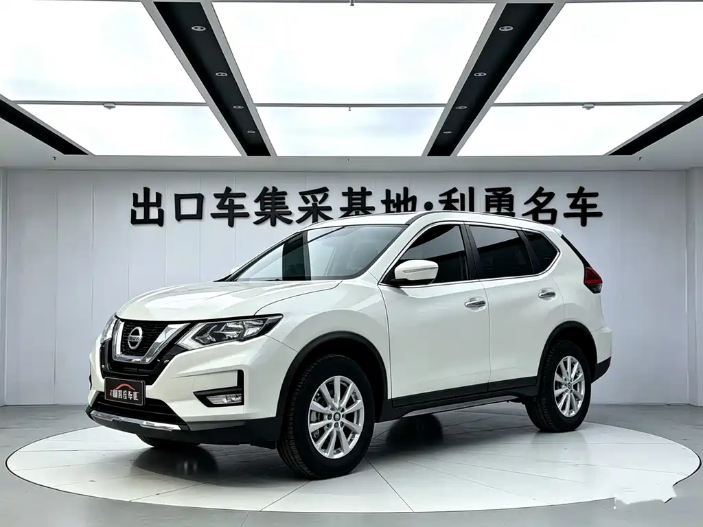 Nissan X-Trail — фото 4
