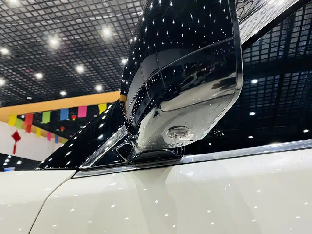 Nissan Patrol — фото 15