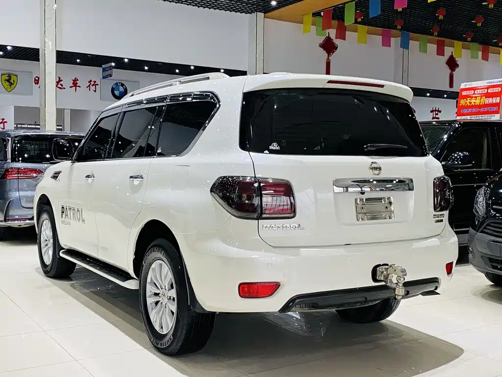 Nissan Patrol — фото 18
