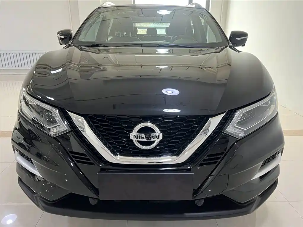 Nissan Qashqai — фото 2