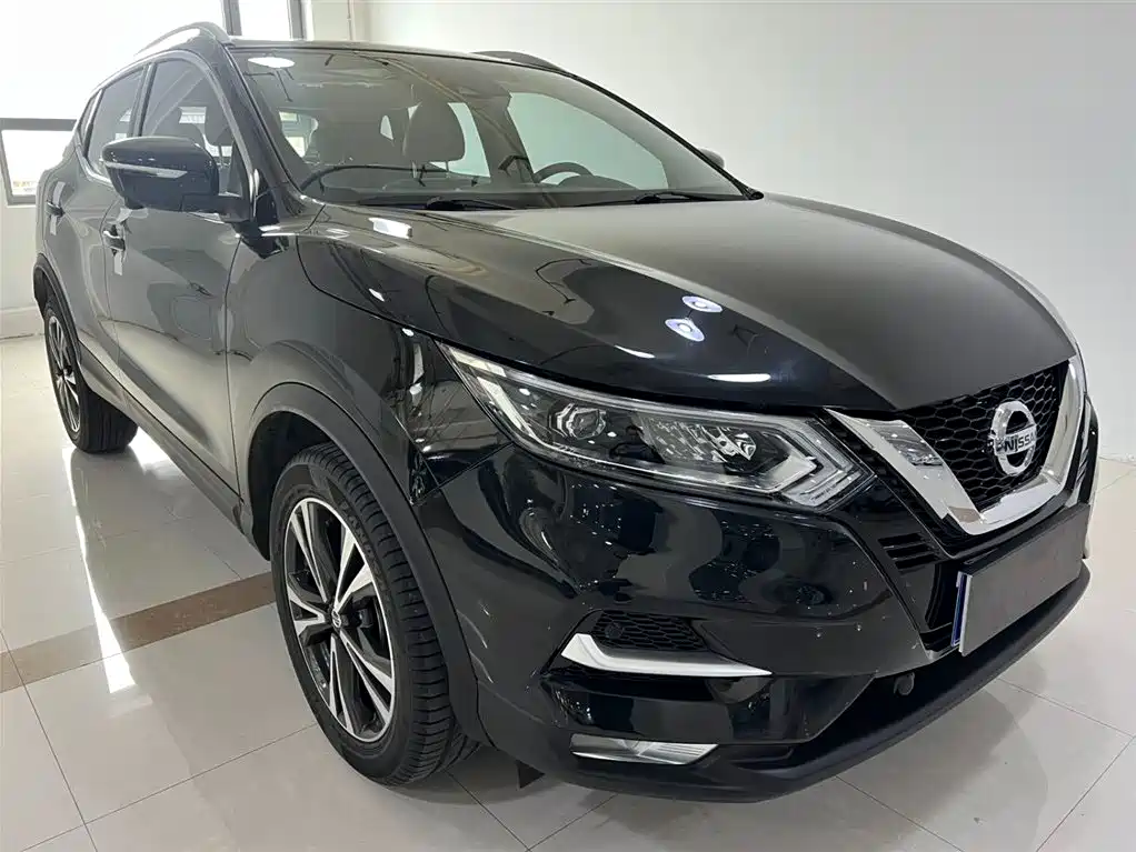 Nissan Qashqai — фото 3