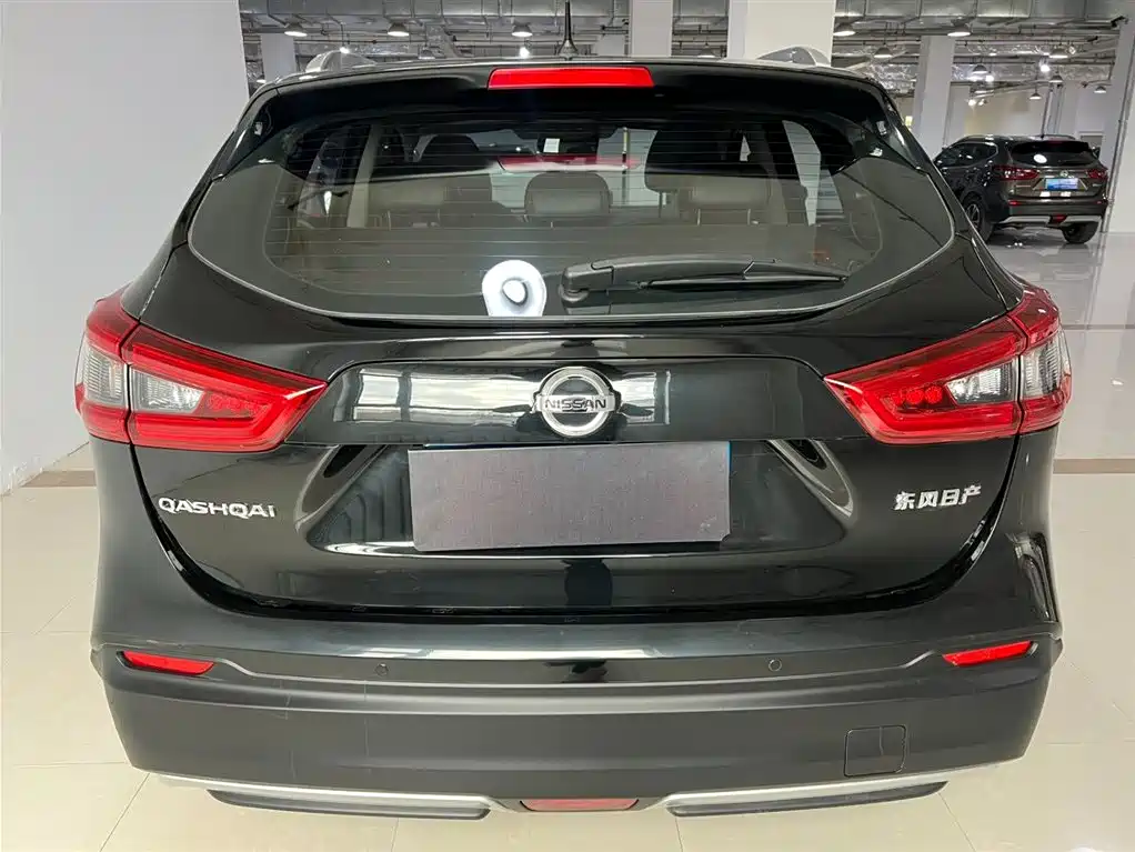 Nissan Qashqai — фото 5