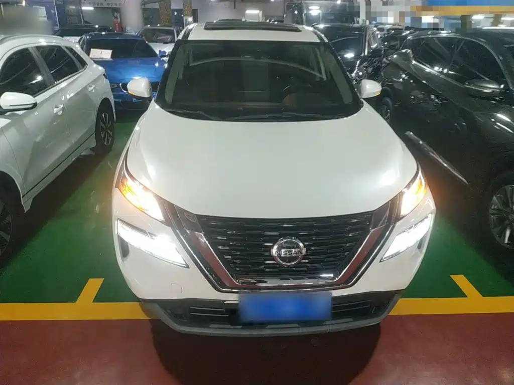 Nissan X-Trail — фото 19